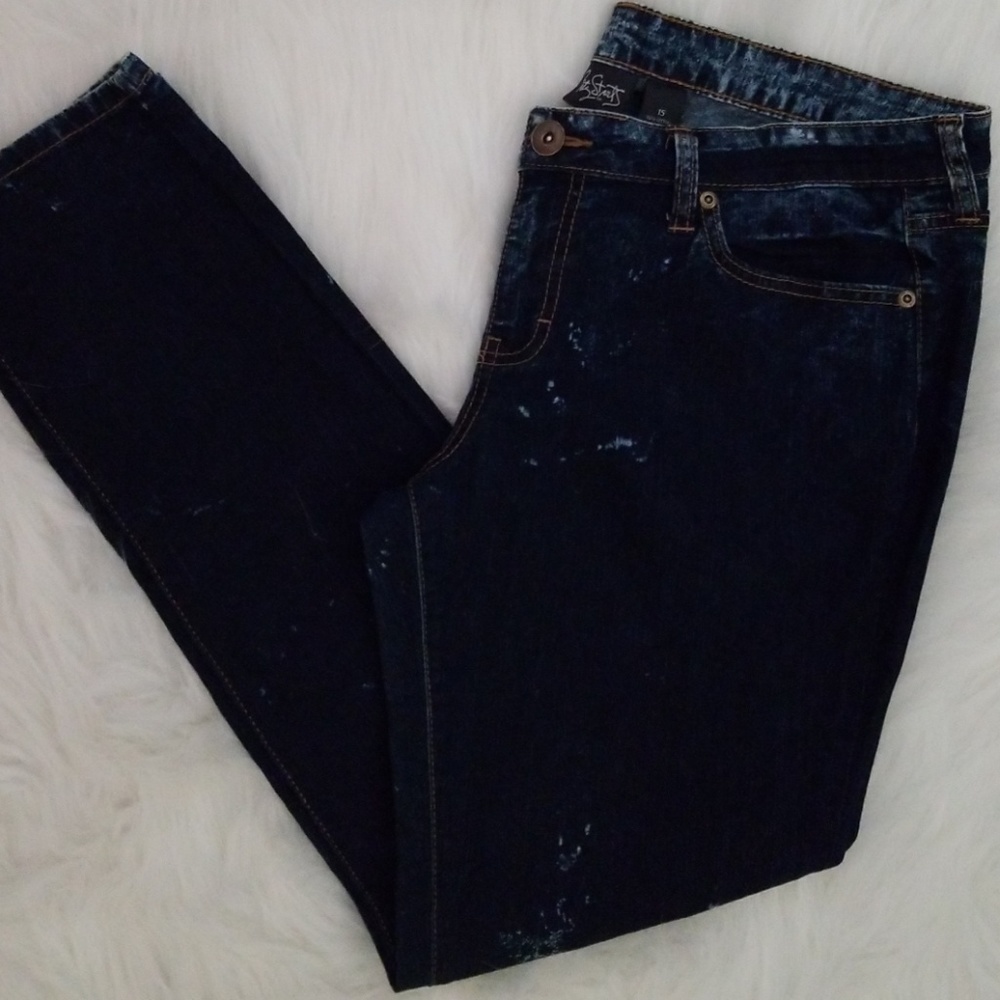 Jean's